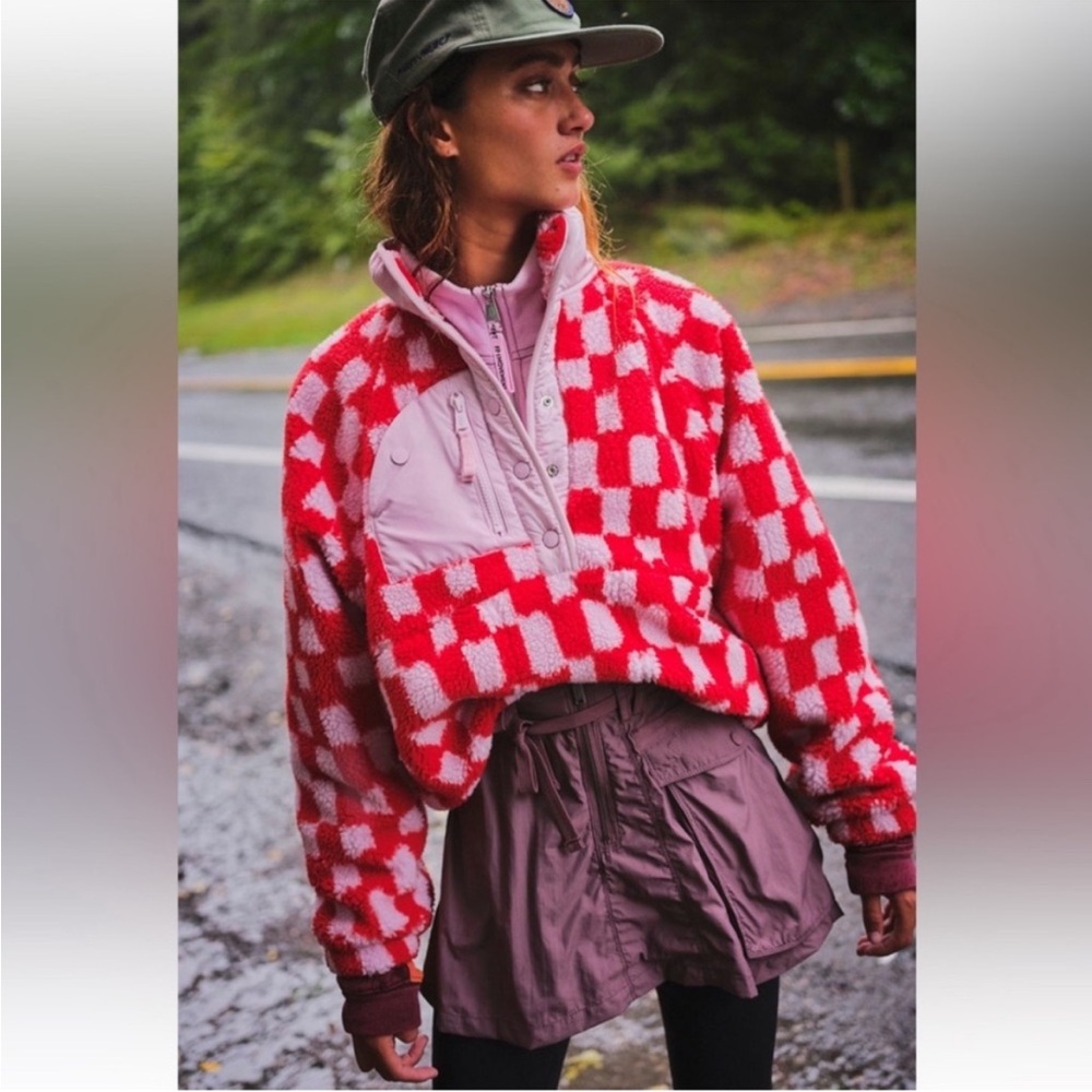 💗RARE💗 FP Movement by Free People Red and Pink Checkered Fleece Pullover